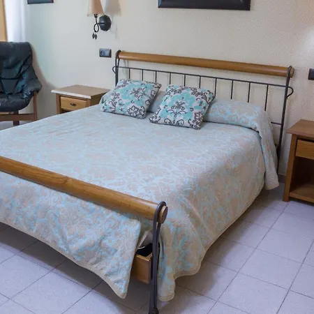 La Palmera מלון 2*